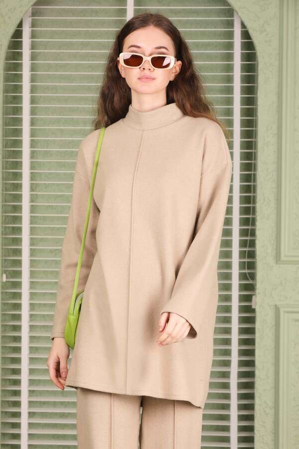 Medium Striped Suit Beige - 3