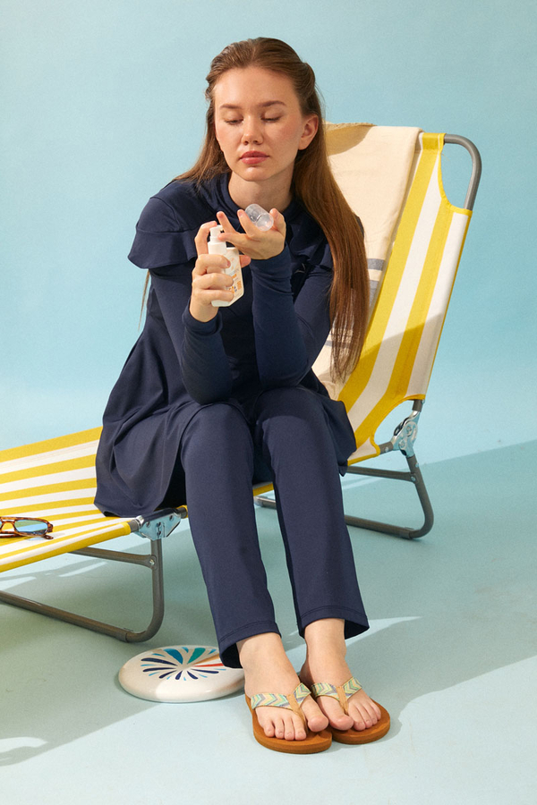  Modest Swimsuit Set with Ruffled Shoulders Navy Blue - 2