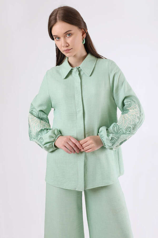 Nakış Detaylı Keten Takım Su Yeşili - 4