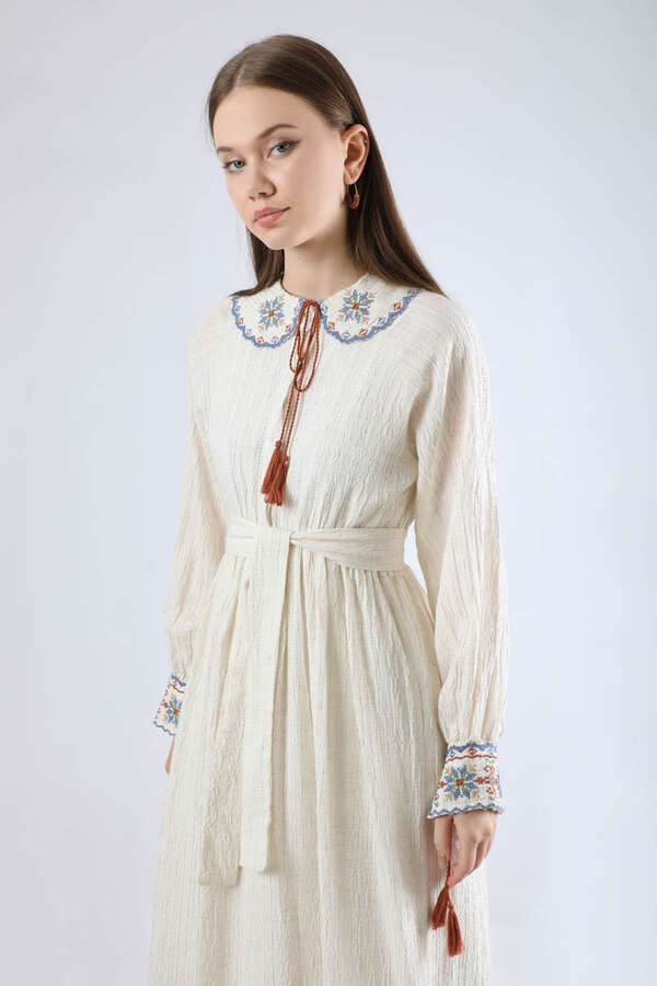 Nakışlı Bebe Yaka Elbise Lila - 2