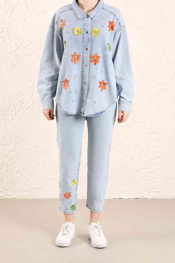 Nakışlı Kot Pantolon Açık Mavi - 1
