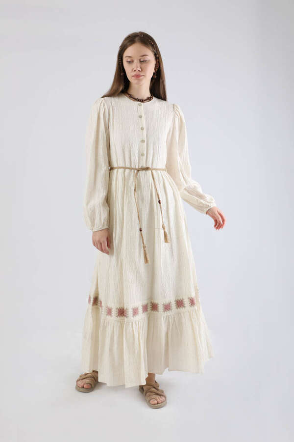 Nakışlı Krinkıl Elbise Pudra - 3