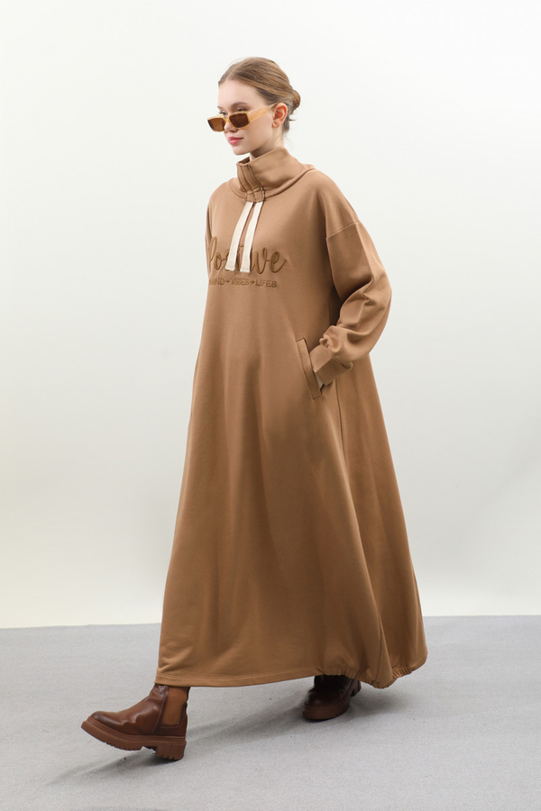 Nakışlı Spor Elbise Taba - 1