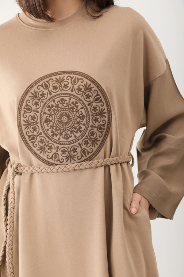 Nakışlı Sweat Elbise Camel - 10