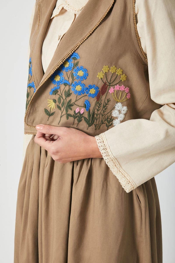 Nakışlı Yelek Etek Takım Camel - 4