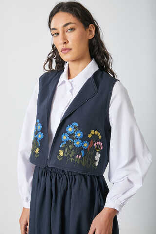 Embroidered Vest Skirt Set Navy - 11