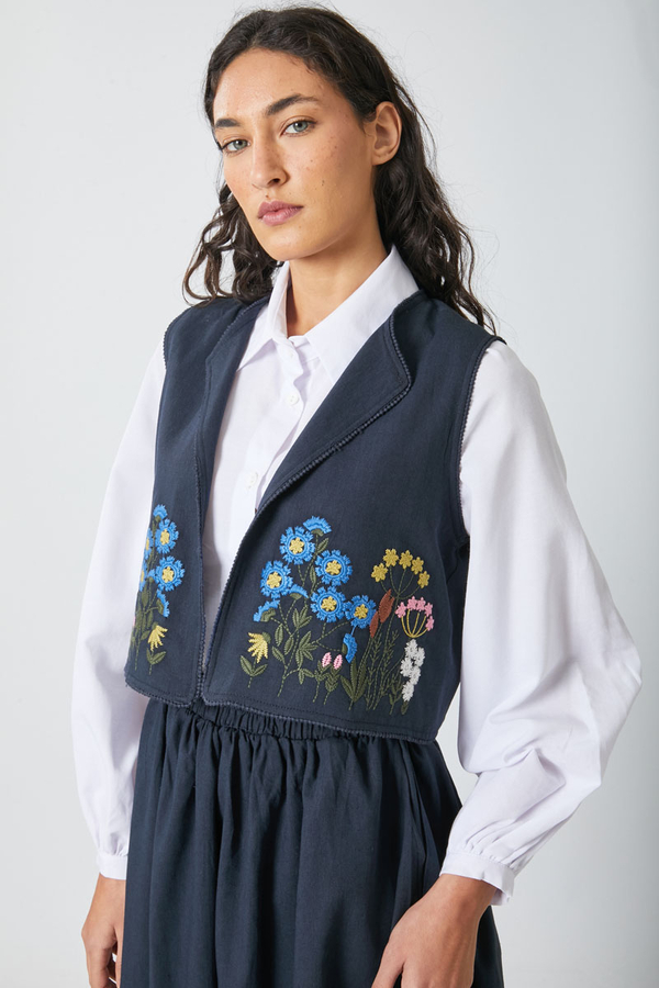 Embroidered Vest Skirt Set Navy - 11