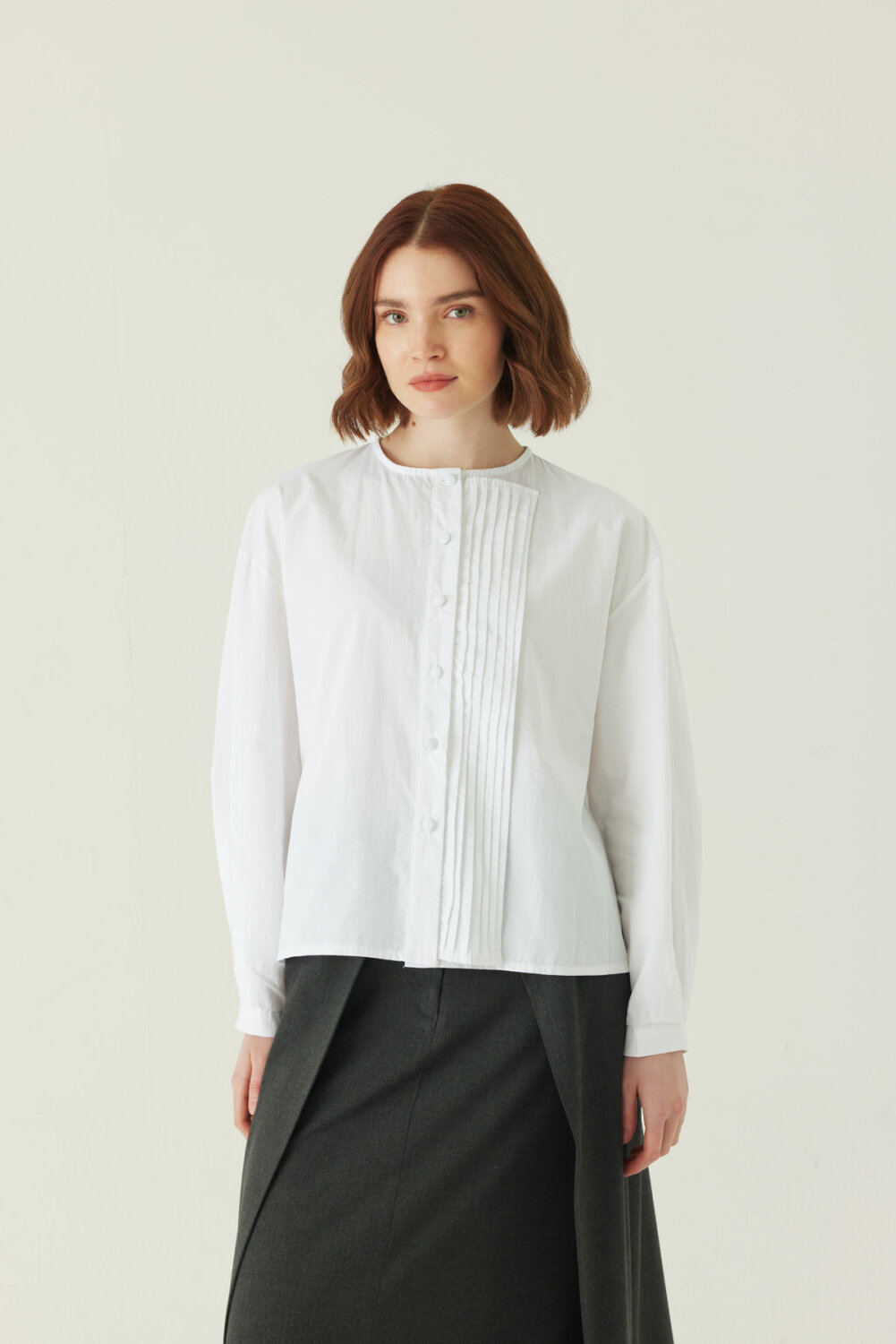 Nervürlü Düşük Kol Gömlek Beyaz