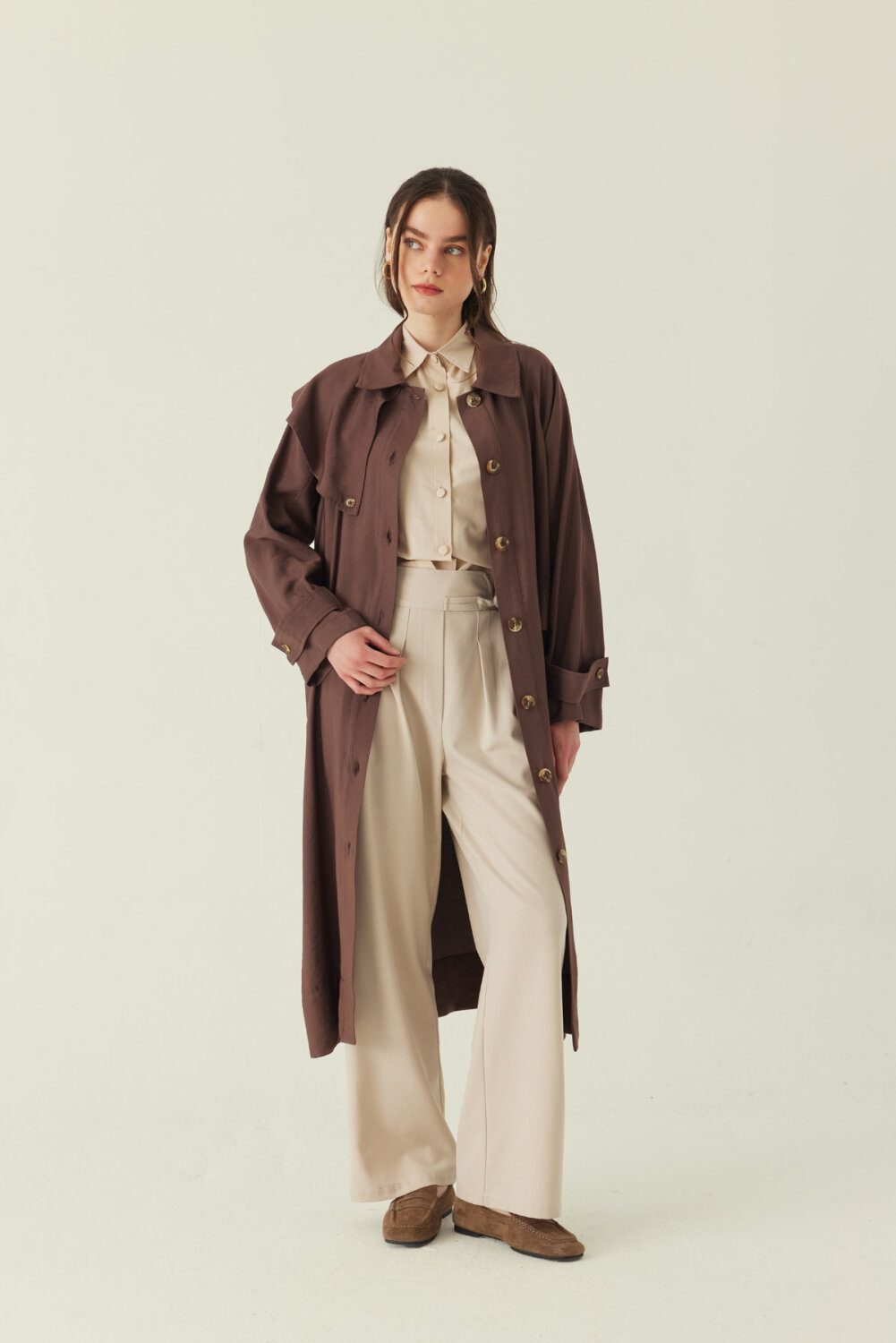 Omuzdan Parçalı Tensel Trençkot Kahverengi - 2