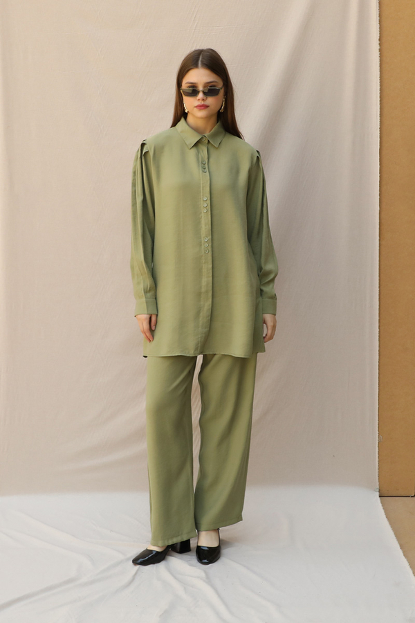 Omuzu Pileli Gömlek Takım Yağ Yeşili - 2