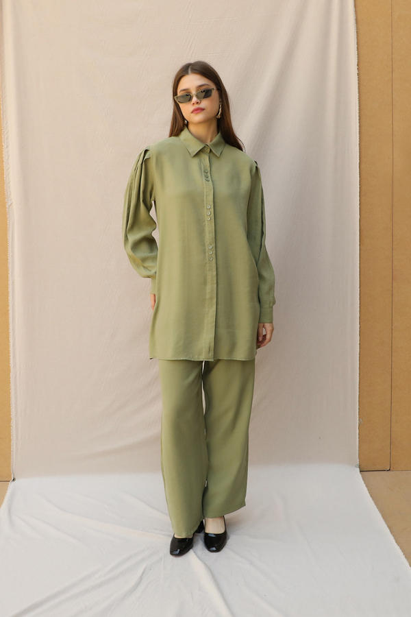 Omuzu Pileli Gömlek Takım Yağ Yeşili - 4