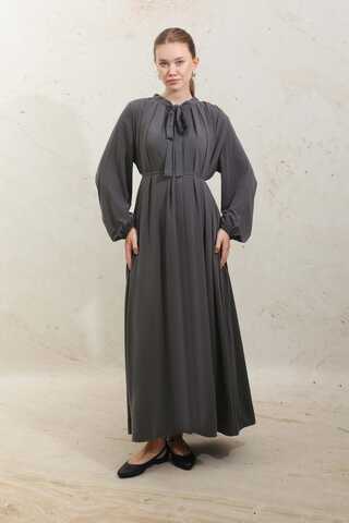 Omzu Pileli Fularlı Elbise Füme - 3