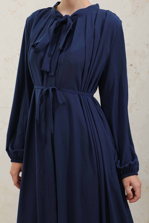 Omzu Pileli Fularlı Elbise Lacivert - 9