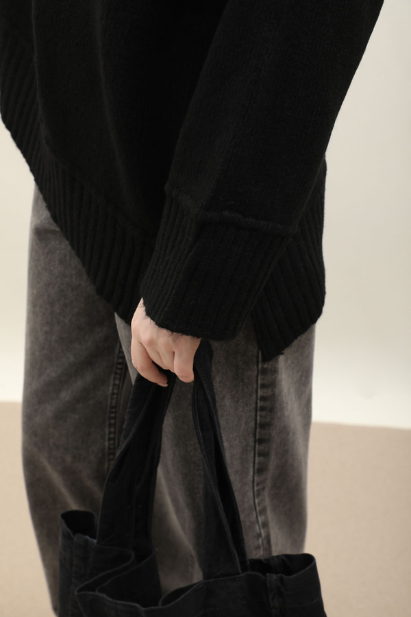 Önden Dikişli Oversize Kazak Siyah - 6