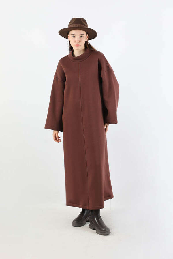 Önü Dikişli Oversize Elbise Kahverengi - 3