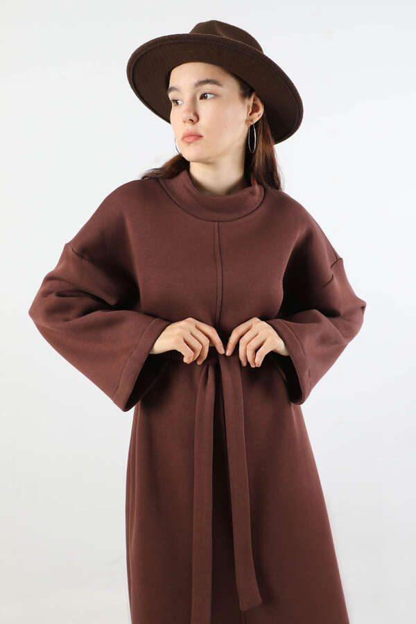 Önü Dikişli Oversize Elbise Kahverengi - 4