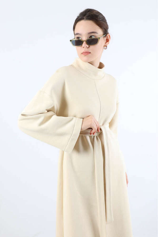 Önü Dikişli Oversize Elbise Krem - 4