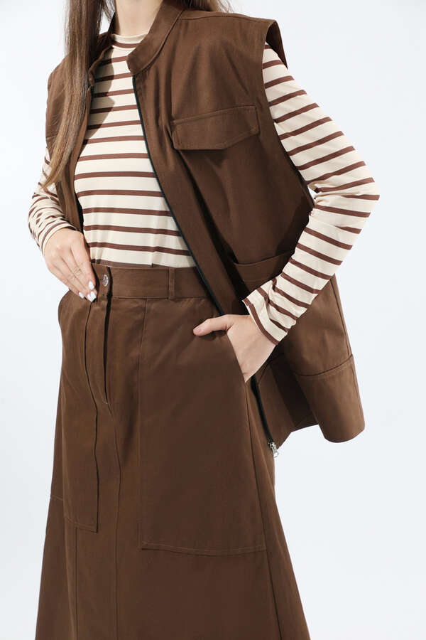 Önü Fermuarlı Yelek Etek Takım Kahverengi - 2