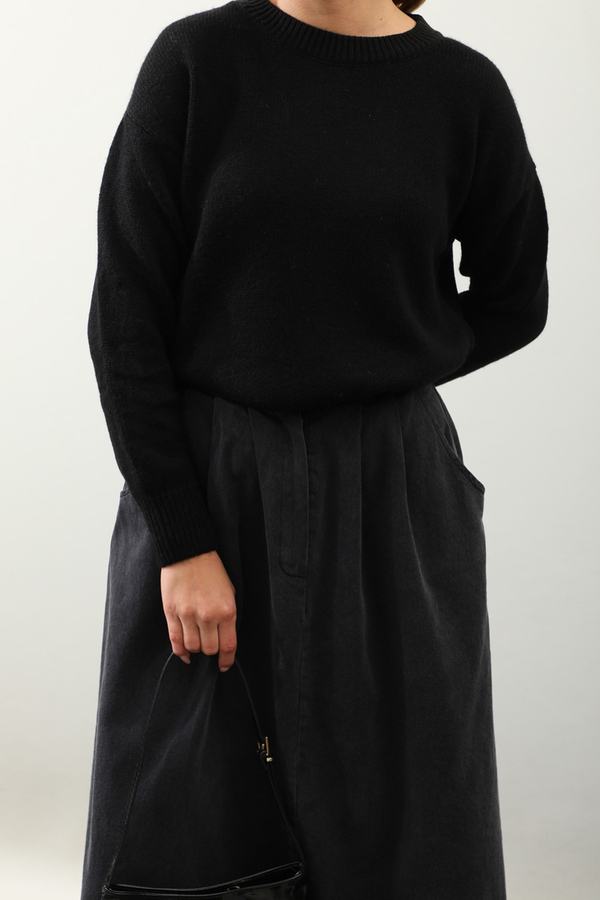 Önü Oval Kısa Kazak Siyah - 6