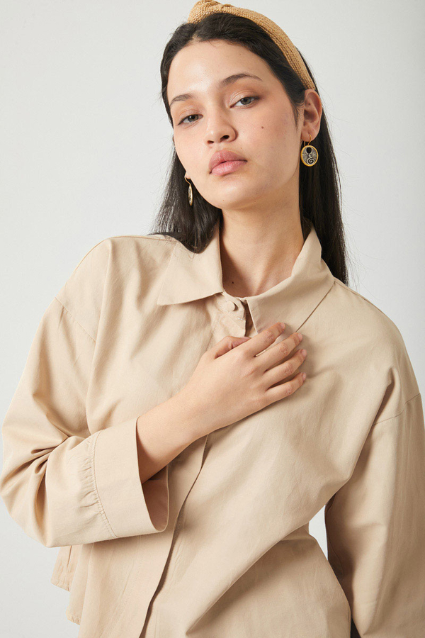 Oversized Short Shirt Camel - 14