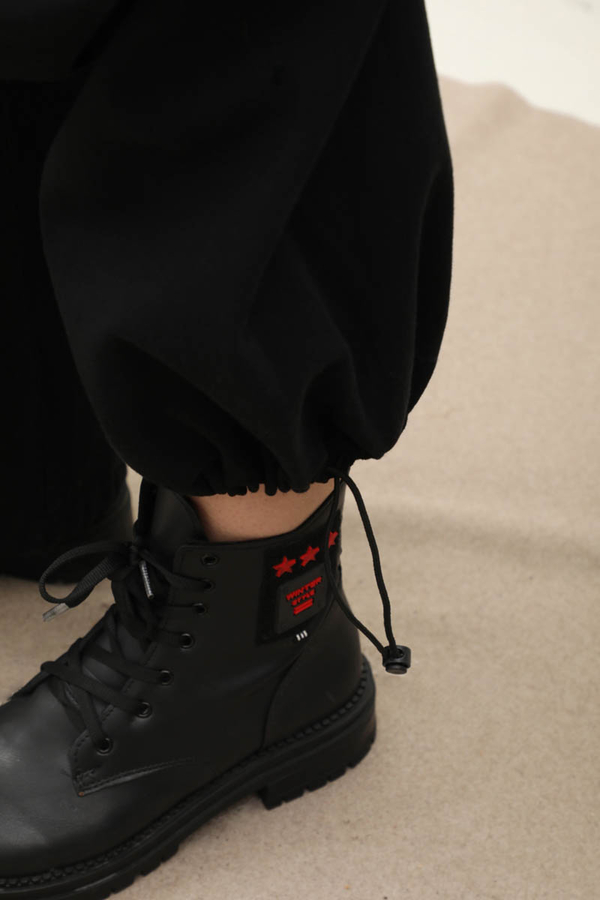 Paçası Lastikli Bol Pantolon Siyah - 5