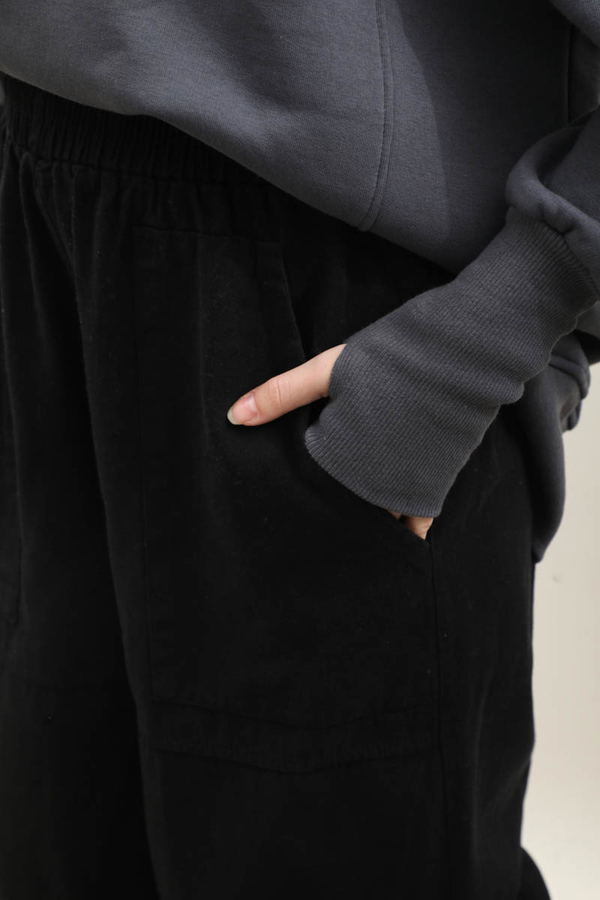 Paçası Lastikli Bol Pantolon Siyah - 6