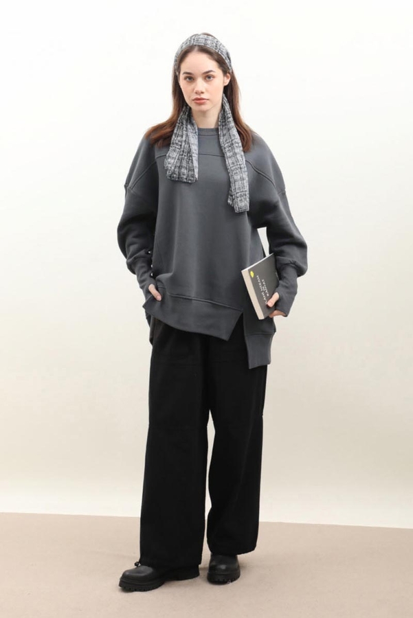Parmak Geçirme Detaylı Sweatshirt Antrasit - 2