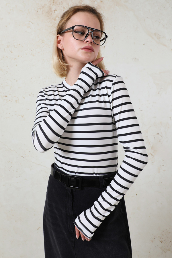 Parmaklı Çizgili Body Siyah - 3