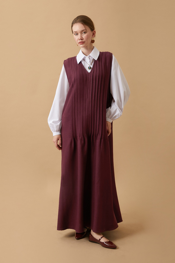 Pin Tuck Detail Dress Burgundy - 3