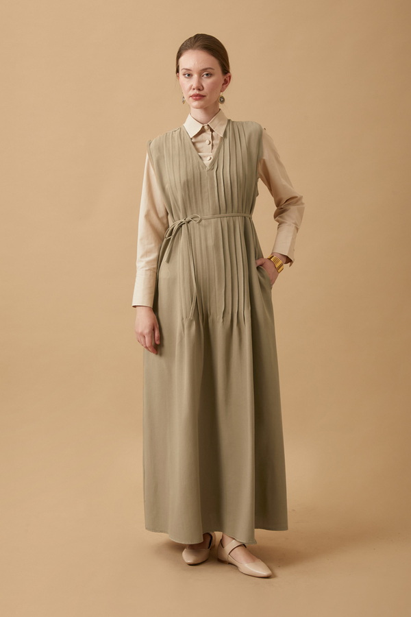 Pin Tuck Detail Dress Camel - 2