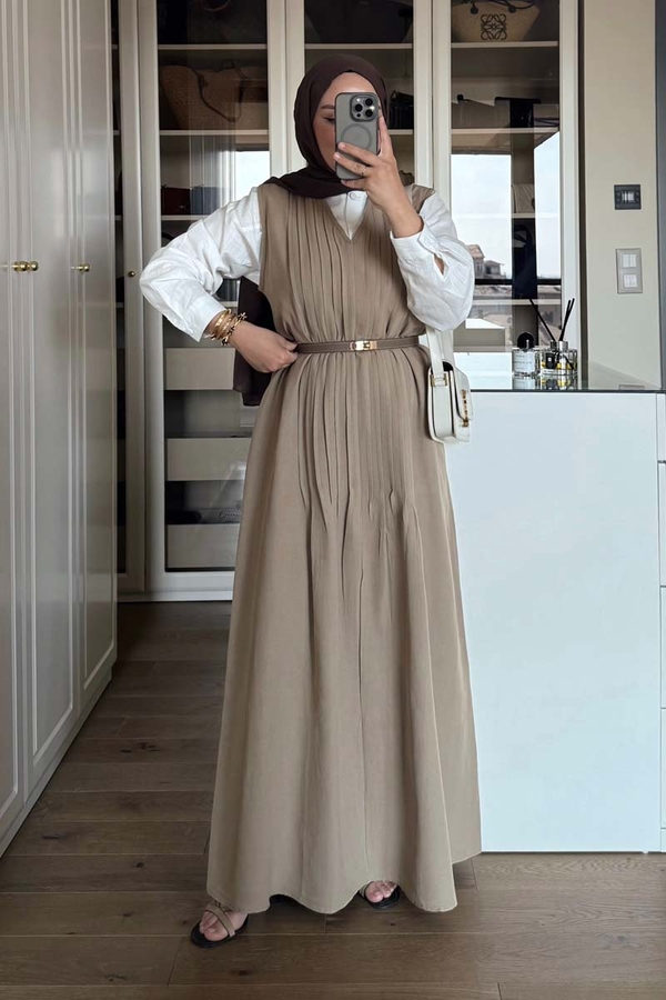 Pin Tuck Detail Dress Camel 