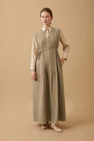 Pin Tuck Detail Dress Camel - 2