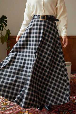 Plaid Pattern A-Line Skirt Black - 12