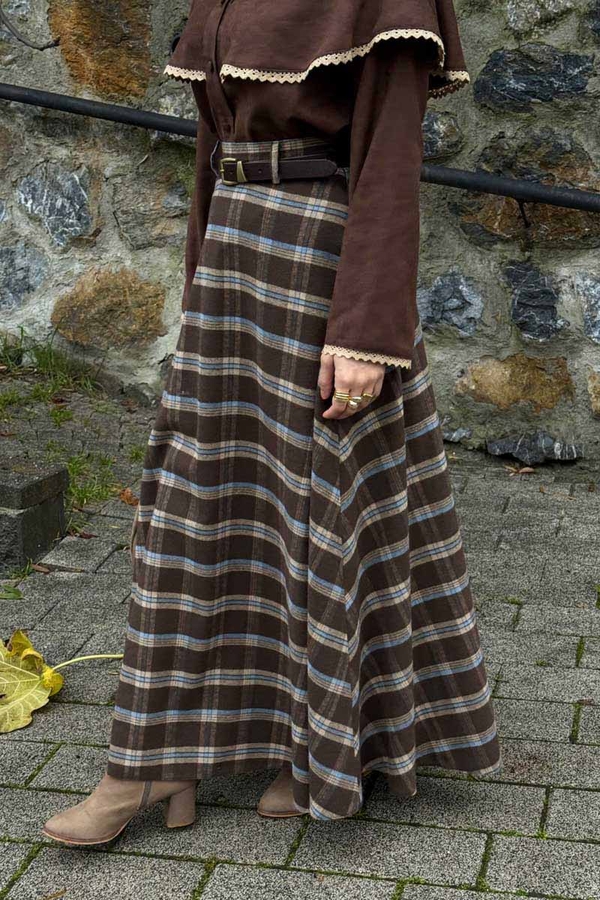 Plaid Pattern A-Line Skirt Brown - 11