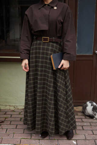 Plaid Pattern A-Line Skirt Dark Coffee - 10