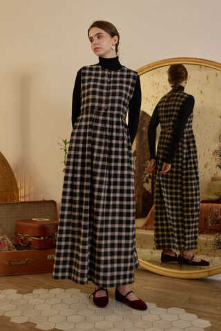 Plaid Pattern Jumper Dress Black - 11