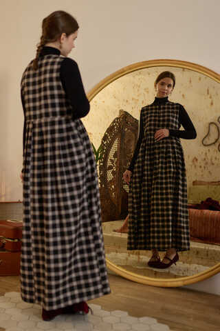 Plaid Pattern Jumper Dress Black - 12