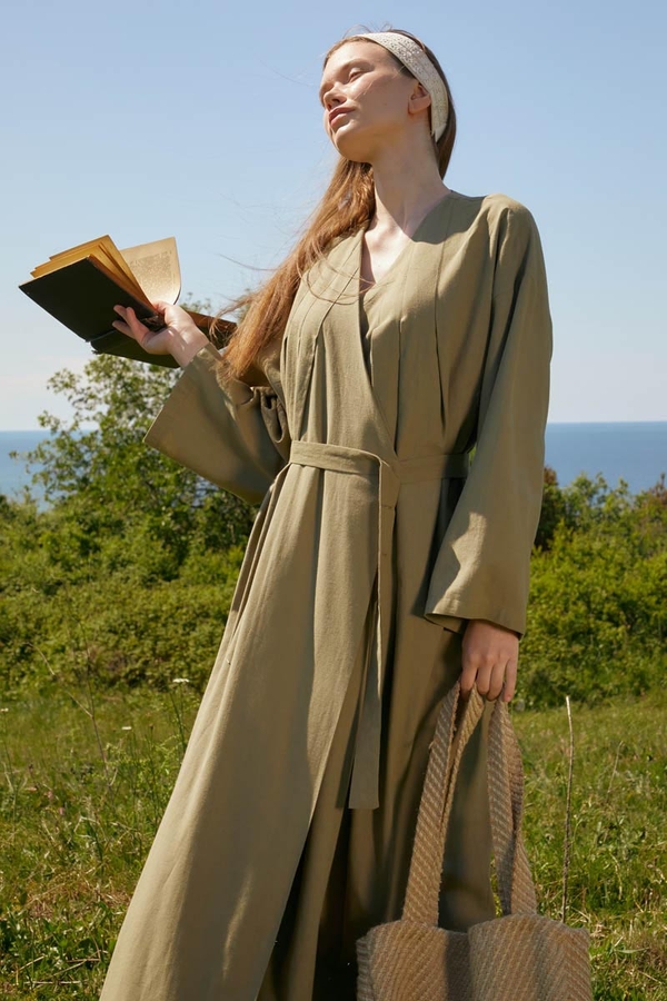 Pleated Collar Linen Abaya Khaki - 10