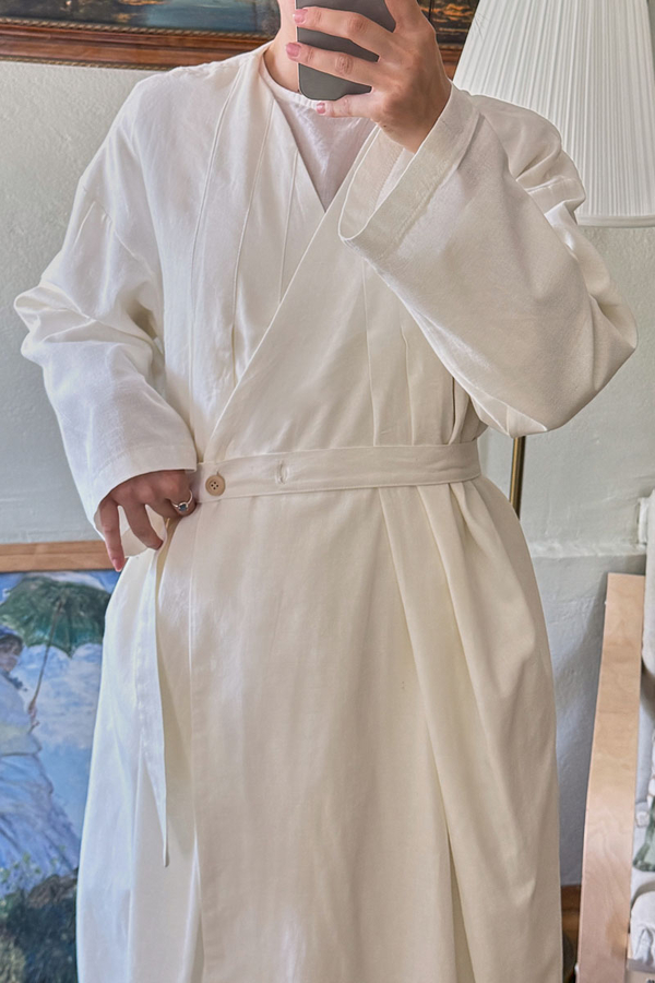  Pleated Collar Linen Abaya White - 15