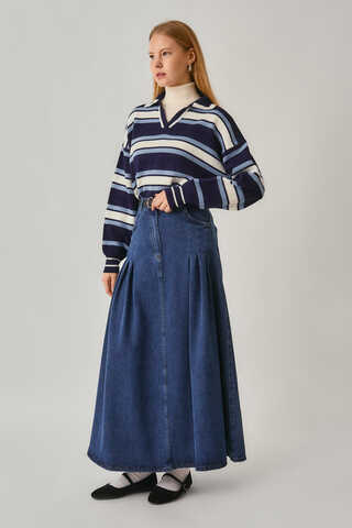 ChatGPT:  Pleated Detail Denim Skirt Light Blue - 2