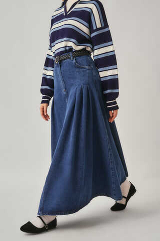 ChatGPT:  Pleated Detail Denim Skirt Light Blue - 1