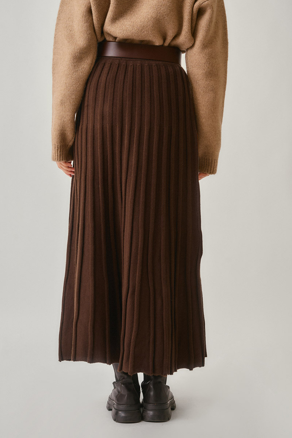 Pleated Knit Skirt Brown - 12