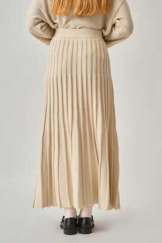 Pleated Knit Skirt Ecru - 10