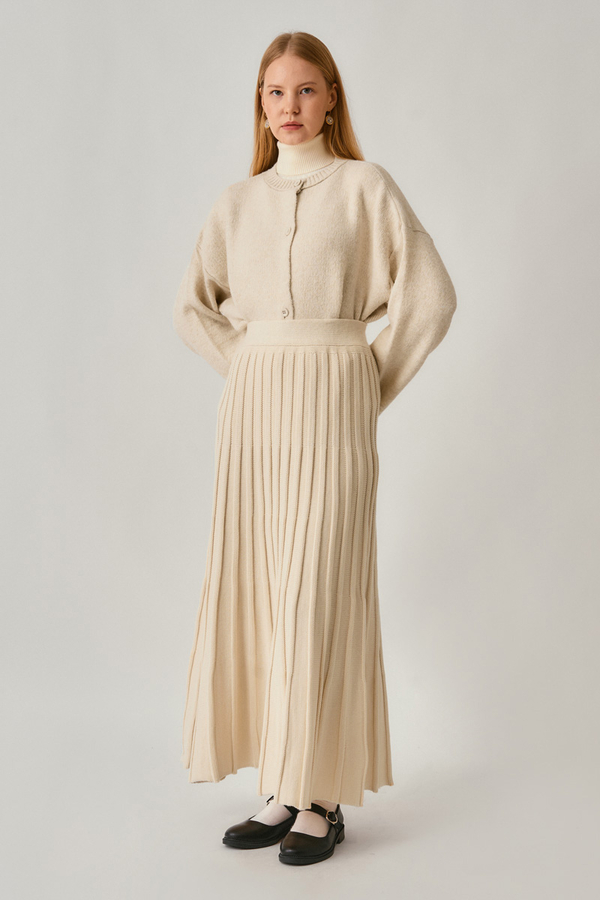 Pleated Knit Skirt Ecru - 8