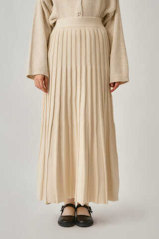 Pleated Knit Skirt Ecru - 9