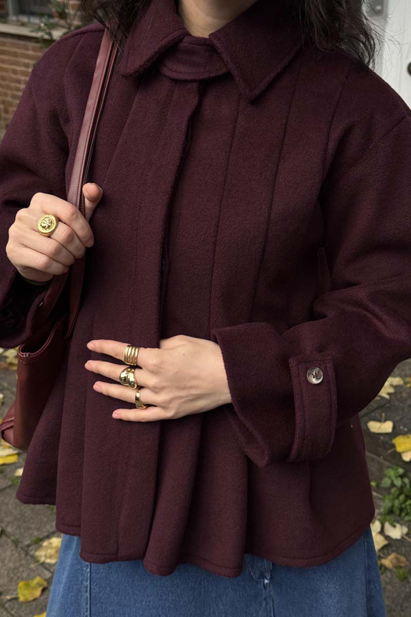 Pleated Short Coat Burgundy - 1