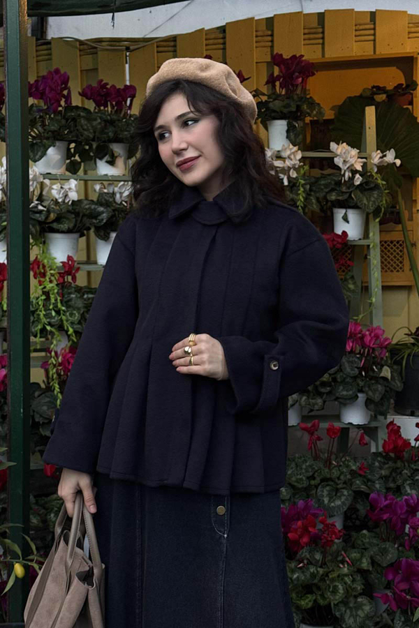 Pleated Short Coat Navy - 2