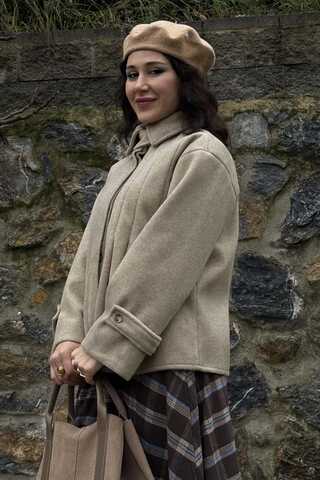 Pleated Short Coat Stone - 5