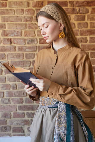 Pleated Short Shirt Tan - 8