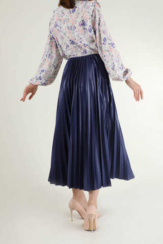 Pleated Skirt Saks - 5